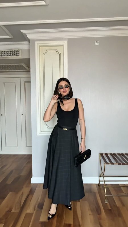 Skirt ( بدون حزام )