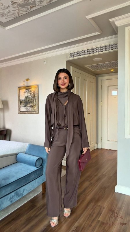 Two piece set